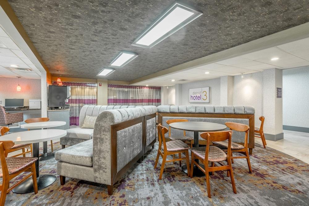 District 3 Hotel, Ascend Collection