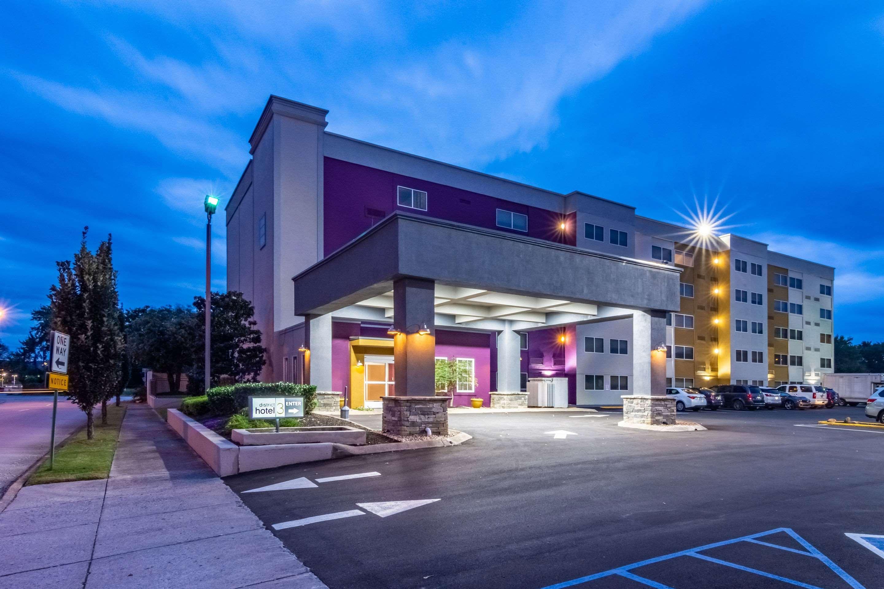 District 3 Hotel, Ascend Collection 3*