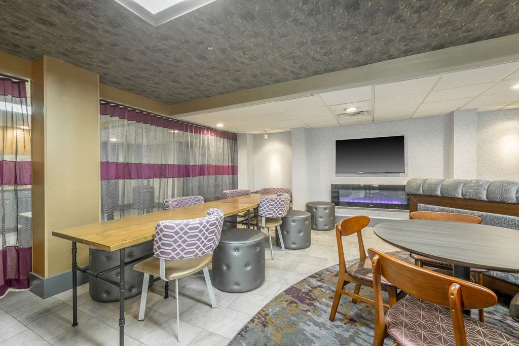Spark By Hilton Chattanooga Downtown Hotel 3*